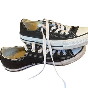 Almost New Converse!!!